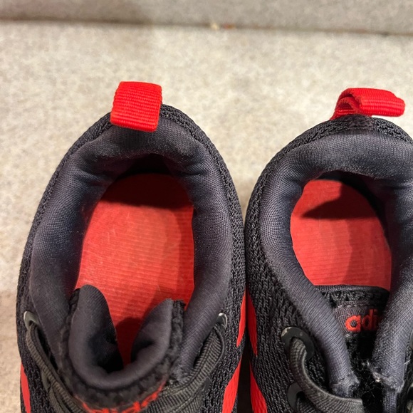 Adudas toddler sneakers 7K - Picture 3 of 5